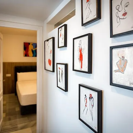 2 Bedroom In Puerto Banus With Open Sea Views *