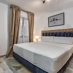 Apartman 2 Bedroom In Puerto Banus With Open Sea Views Marbella
